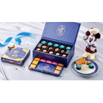 アソートメント 9粒入　5,500円/ グランプラス 23粒入　12,000円/ お皿＆アソートメント 6粒入　5,800円/ ぬいぐるみキーチェーン　3,100円