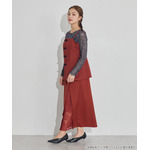 TVアニメ『らんま1/2』× earth music＆ecology Japan Label「チャイナビスチェ」ボルドー　着用イメージ（C）高橋留美子・小学館/「らんま1/2」製作委員会