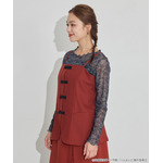 TVアニメ『らんま1/2』× earth music＆ecology Japan Label「チャイナビスチェ」ボルドー　着用イメージ（C）高橋留美子・小学館/「らんま1/2」製作委員会