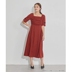 TVアニメ『らんま1/2』× earth music＆ecology Japan Label「チャイナワンピース」ボルドー　着用イメージ（C）高橋留美子・小学館/「らんま1/2」製作委員会