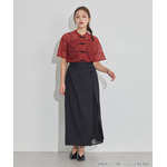 TVアニメ『らんま1/2』× earth music＆ecology Japan Label「チャイナレースシャツ」ボルドー　着用イメージ（C）高橋留美子・小学館/「らんま1/2」製作委員会