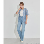 TVアニメ『らんま1/2』× earth music＆ecology Japan Label「チャイナレースシャツ」ライトブルー　着用イメージ（C）高橋留美子・小学館/「らんま1/2」製作委員会