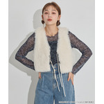 TVアニメ『らんま1/2』× earth music＆ecology Japan Label「シアートップス」ブラック　着用イメージ（C）高橋留美子・小学館/「らんま1/2」製作委員会