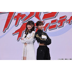 『超宇宙刑事ギャバン インフィニティ』多元地球Ι5109(イオタ)【左から、角心菜・谷田ラナ】