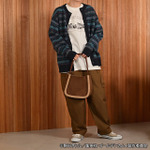 TVアニメ『ゴールデンカムイ』クルーネックTシャツC（集合）