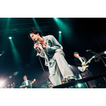 jo0ji『呪術廻戦』ED主題歌「よあけのうた」で掴んだ新境地！Zepp Shinjukoで初ツアー完遂【ライブレポート】 画像