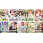 カラーになった原作イラストやイラストレーター描き起こしイラストに出演キャストの豪華箔押しサインが入ったカードを収録!