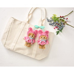 ユニベアシティ ぬいぐるみキーチェーン専用 シークレットポンチョ（もも、メロン） 各2,400円 ユニベアシティ ぬいぐるみキーチェーン専用 ポンチョ（さくらんぼ） 3,300円