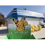 トレーは5種類。後ろの屋根に誰かいる？（答えは最後）