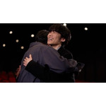 久しぶりの再会を果たした小野賢章(右)と上野聖太(左)