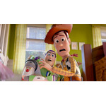 『トイ・ストーリー５』場面写真（バズ、ウッディ）