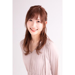 マーリン役：白石晴香