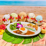 「すみっコぐらし×アロハテーブル」すみっコぐらしのデラックスロコモコプレート(イメージ)