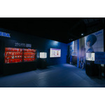 「EVA EXTRA 30」展示エリア＆出展ブース