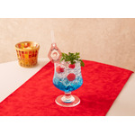 「名探偵コナンカフェ」ドリンクメニュー　江戸川コナンのブルーチェリードリンク