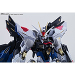 「METAL BUILD ストライクフリーダムガンダム ＜リバイバル版＞」