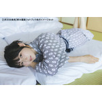 「バンドリ」声優・青木陽菜と一緒に旅気分♪ 浴衣姿や部屋着、大人っぽ黒ドレスも… 初のフォトブック「Nostalgia」3月30日発売 画像