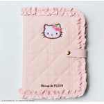 「Maison de FLEUR×HELLO KITTY いちごマルチケースBOOK PINK」