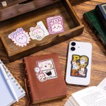 『古本屋のスマホに貼れるサイズのホログラムステッカー』