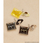 LOWRYS FARM「ポムポムプリン」コラボ 「【ポムポムプリン】/カラビナツキクリアポーチ」全3色