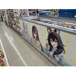 「ホロライブ」白上フブキ、AZKi、大神ミオ、常闇トワ、フワモコで店内がいっぱい♪「ローソン」コラボ装飾が実施中 画像