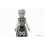 クラピカがモノクロのソフビで登場!? 「HUNTER×HUNTER」よりソフビシリーズの新作が発売！ 画像