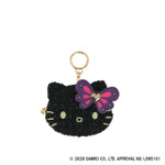 顔型ポーチチャーム \11,000(税込)