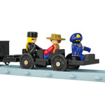 タカラトミー「プラレール 銀河鉄道999　999号」メーテル、鉄郎、車掌のプラキッズ　使用イメージ