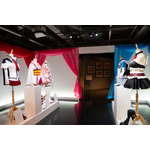 「種村有菜 30周年記念展 きらめく少女たちの夢物語」