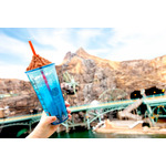 ミステリアスアイランドの火山と海底をモチーフにしたタンブラー