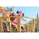 GWは東京ディズニーランドで人気パレード＆フードを満喫！終了ショー＆期間限定プログラムも忘れず体験