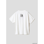 『怪獣8号』×グラニフ　「『隣 いいか？』｜ビッグシルエットTシャツ」背面