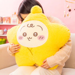 A賞：星に包まれたうさぎのBIGクッション
