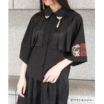 『劇場版モノノ怪 第三章 蛇神』× axes femme 「【劇場版モノノ怪】刺繍ブラウス」着用イメージ