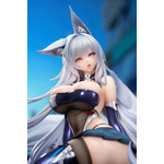 妖艶な表情に魅惑的なボディ♪ 「アズレン」信濃が“寝待の銀輿”衣装で立体化！ 魅惑の脚線美と尻尾のボリューム感で満足度バツグン 画像