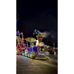 東京ディズニーランド・エレクトリカルパレード・ドリームライツが25周年！記念メッセージ入りスペシャル画像も登場【ディズニー】