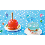 左：りんご飴 ～りんごのムース～　右：水風船 ～ピーチゼリー＆レアチーズムース～　