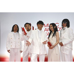 サカナクション 8冠達成！レッドカーペット＆授賞フォト公開！ 「MUSIC AWARDS JAPAN 2026」で喜びのコメントも 画像