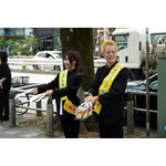 渋谷に“雷警報”発生!? アニメ『サンダー３』放送開始日に渋谷をジャック！学ラン33人が大捜索、カミナリがスペシャルネタ披露
