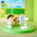 「一番くじ クレヨンしんちゃん 夏のバケーションだゾ」A賞:扇風機に「あ~」ジオラマフィギュア イメージ