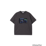 ウッディ＆バズ＆ジェシーが仲良くデザイン♪ 「トイ・ストーリー」ROSE BUDコレクション登場！ 名シーンTシャツやポーチなど遊び心あふれるアイテムがラインナップ♪