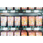 「ちいかわ」自販機