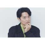 下野紘　演じるオゴタイは「孤独なのかも」　ドレゲネとの複雑な夫婦関係も「無理に変えようとはしない」TVアニメ「天幕のジャードゥーガル」インタビュー（５） 画像