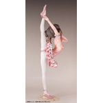 「バレエ部 桜坂しほ 1/6スケール塗装済み完成品フィギュア」