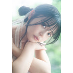 水着姿が美しい…♪ 「仮面ライダーリバイス」アギレラ／夏木花役で一躍ブレーク！ 俳優・椛島光の2nd写真集が予約開始 画像