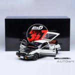 1/18スケール トヨタ スプリンター トレノ (AE86) 「頭文字D」（C）しげの秀一／講談社