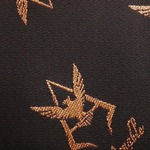 「機動戦士ガンダム シャアマークゴールドVer. 長財布」18,700円（税込）（C）創通・サンライズ