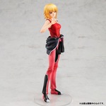 ガンダムSEED」カガリが、アスランより贈られた指輪を大事に持つ姿で