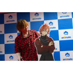 “目立つ服装で福岡に訪れたいと思います” 谷山紀章が「文スト」中原中也とツーショ♪ 九州最大のアニメイトがグランドオープン 画像