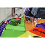 「プロジェクト名：EVA RACING x eShades ＜超機密＞ 瞬間調光サングラス」（C）カラー